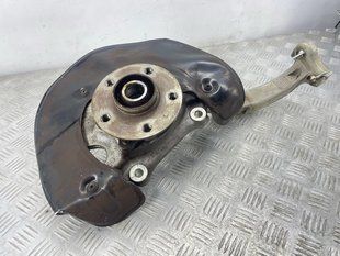 Поворотный кулак / Цапфа 4H0407241L Audi A8