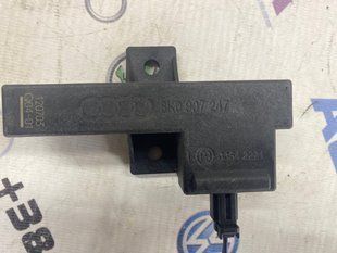 Антенна бесключевого доступа (KESSY) 8K0907247 Audi Tiguan Audi A4, Audi A4 Allroad, Audi A5, Audi A6, Audi A7, Audi A8, Audi Q5, Audi RS5, Audi RS7, Audi S4, Audi S5, Audi S6, Audi S7, Audi S8, Audi SQ5