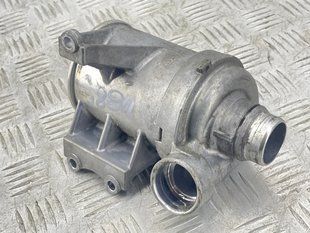 Насос охолоджувальної рідини 31368715 Volvo XC90 Volvo S60, Volvo S60 Cross Country, Volvo S80, Volvo S90, Volvo V60, Volvo V60 Cross Country, Volvo V90, Volvo V90 Cross Country, Volvo XC40, Volvo XC60, Volvo XC70, Volvo XC90