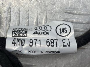 Проводка двери 4M0971687EJ Audi Q7