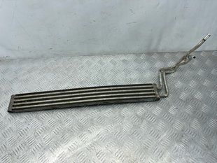 Масляный радиатор 7L8422885A Audi Q7