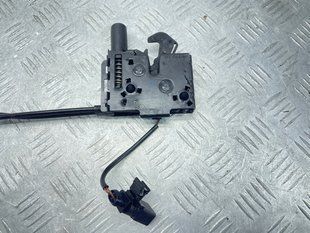 Замок капота 80A823509 Audi Q5