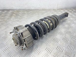 Стойка амортизатора в сборе с пружиной 7L8512021DA Audi Q7