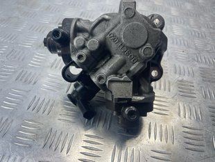 Паливний насос 059130755CN Audi Q7