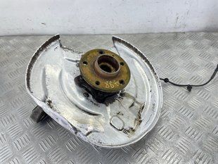 Поворотный кулак / Цапфа 31451338 Volvo XC90