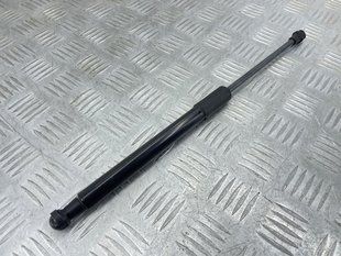 Газовий упор капота 8W0823359B Audi A4