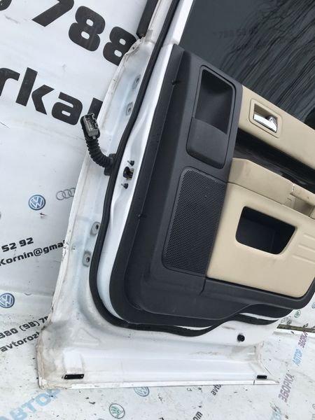 Дверь 8A8Z7424630A Ford Flex