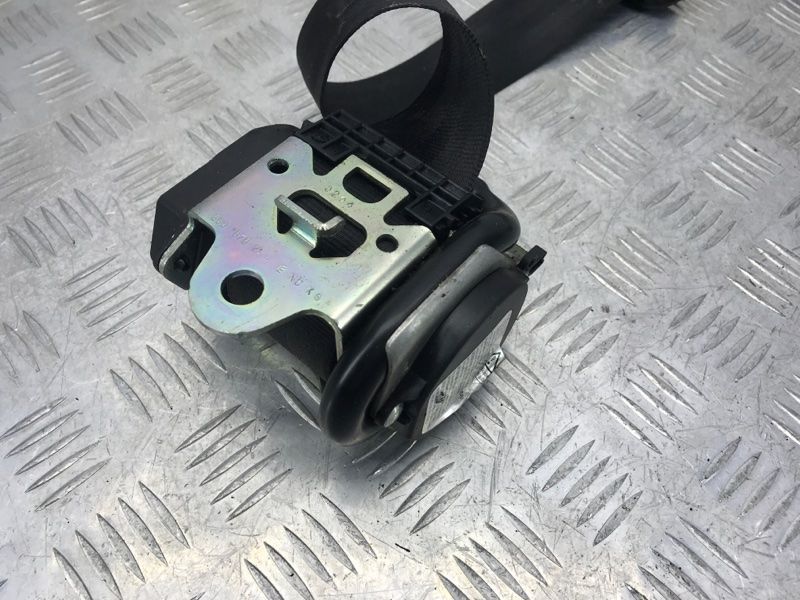 Ремінь безпеки сидіння 2-го ряду 4L0857806HV04 Audi Q7