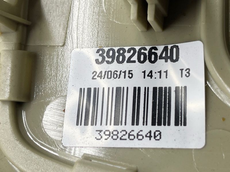 Плафон освітлення салону 39826640 Volvo XC60