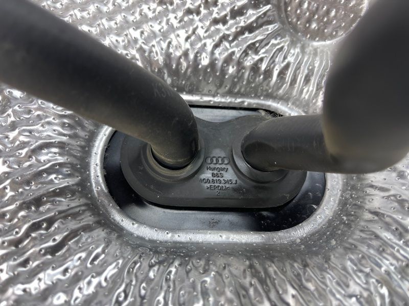 Захист 4G0819345J Audi A6