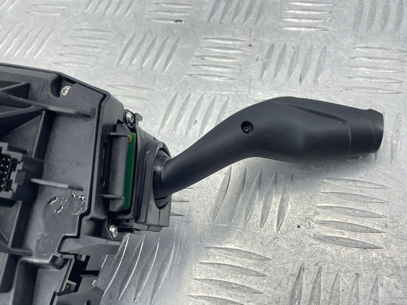 Перемикач покажчиків повороту EG9T13335AAW Ford Edge