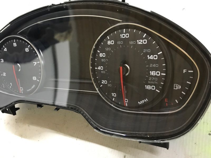 Комбінація приладів 4H0920880C Audi A8