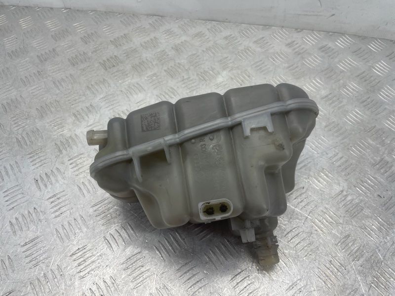 Розширювальний бачок 4G0121403R Audi A6 Audi A6, Audi A7, Audi RS7, Audi S6, Audi S7
