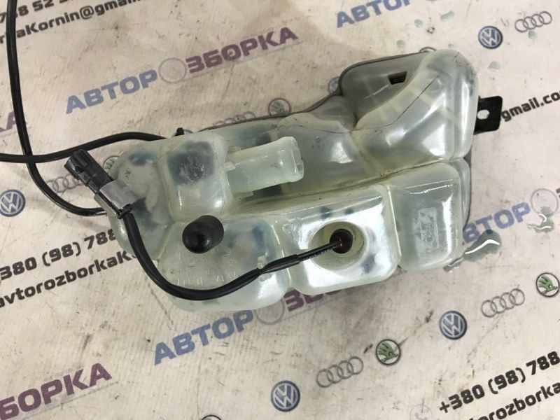 Розширювальний бачок 6G918K218FA Ford Escape