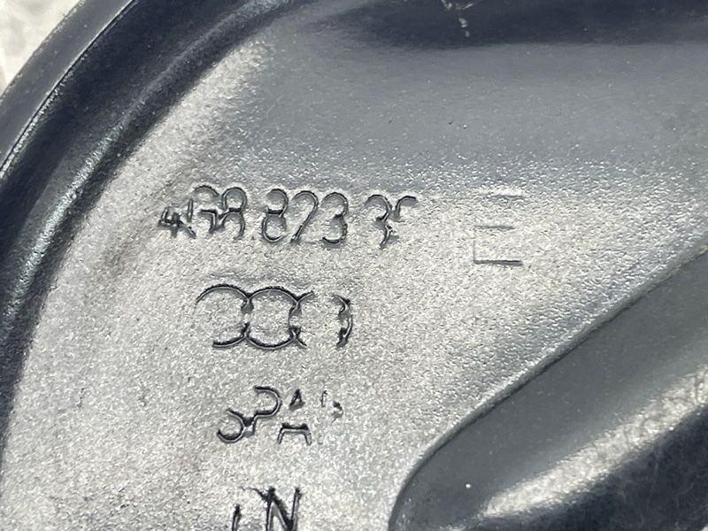 Петля капота 4G8823302E Audi A7