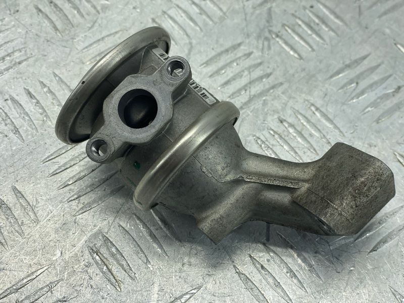 Клапан EGR Audi A6