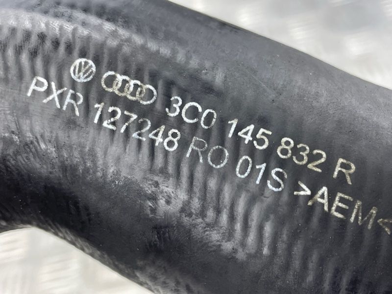 Патрубок интеркулера 3C0145832R Volkswagen CC