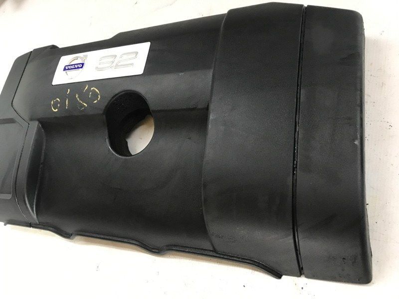 Накладка двигуна 30757827 Volvo XC60
