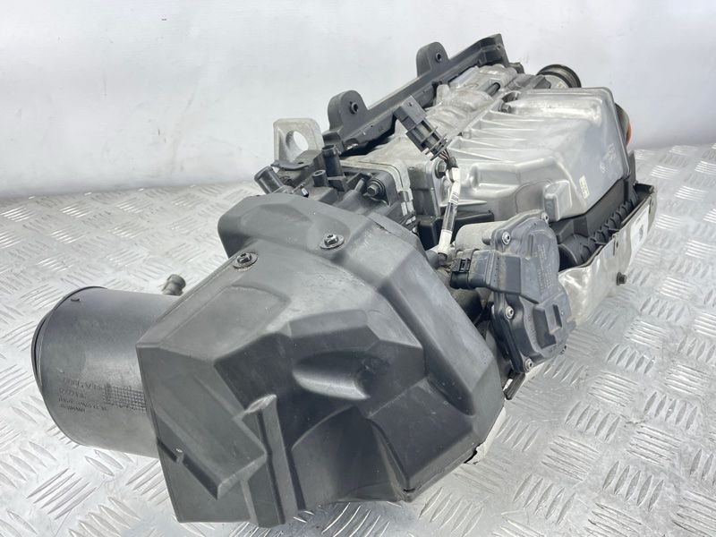 Компресор наддуву 36010125 Volvo XC90