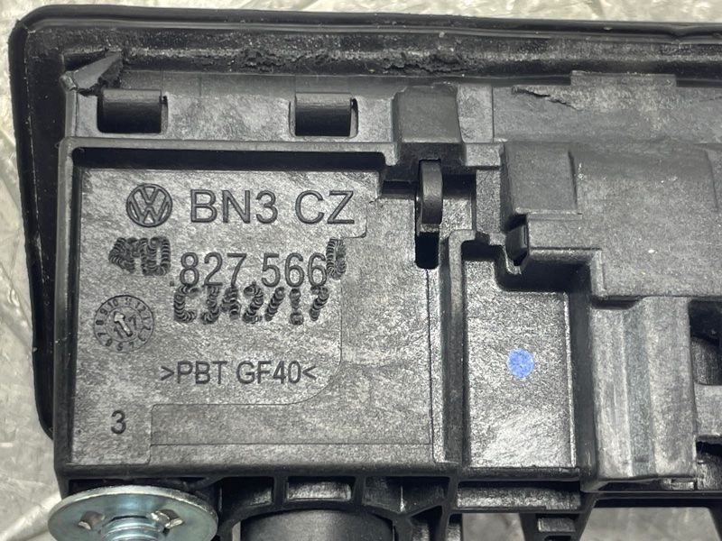 Кнопка замка кришки багажника з камерою Audi Q7