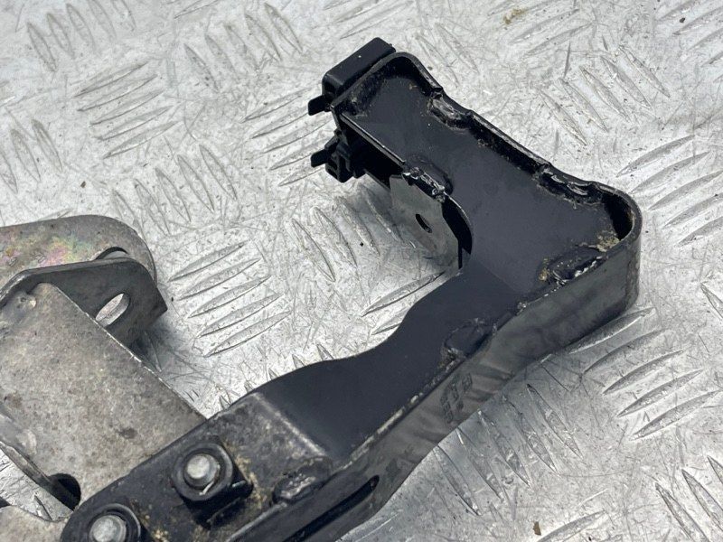 Захисна планка 4H0399633A Audi A8