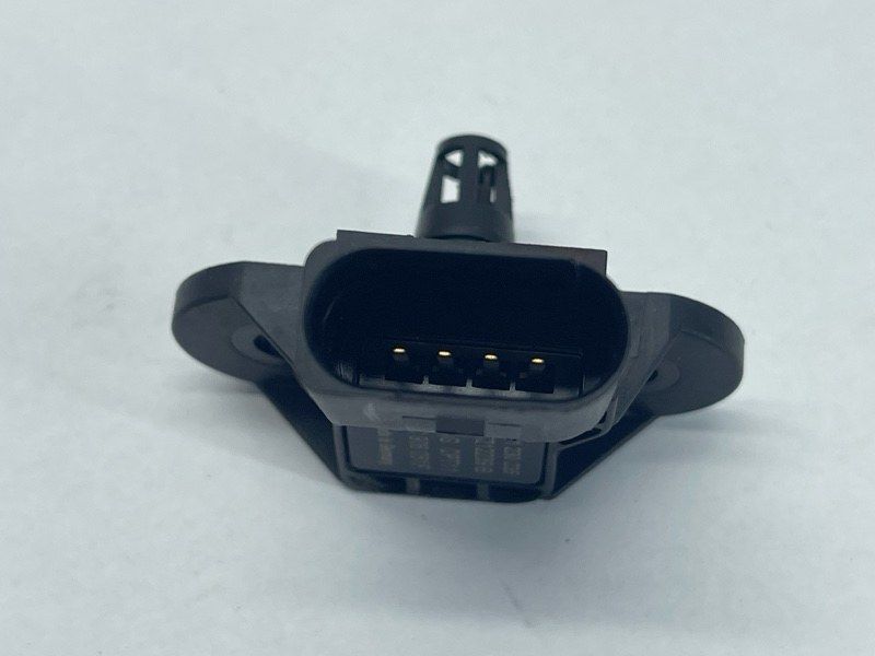 Датчик абсолютного давления (MAP) 03C906051F Audi Q7 Audi A4, Audi A5, Audi A6, Audi A7, Audi A8, Audi Q5, Audi Q7, Audi RS5, Audi S4, Audi S5, Audi SQ5, Volkswagen Beetle, Volkswagen Golf, Volkswagen Jetta, Volkswagen Passat, Volkswagen Rabbit, Volkswagen Touareg