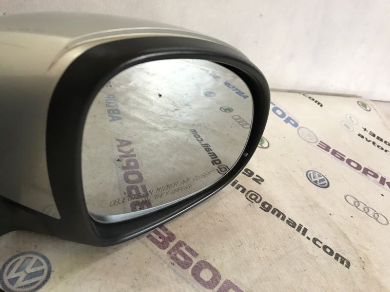 Зовнішнє дзеркало Volkswagen Tiguan