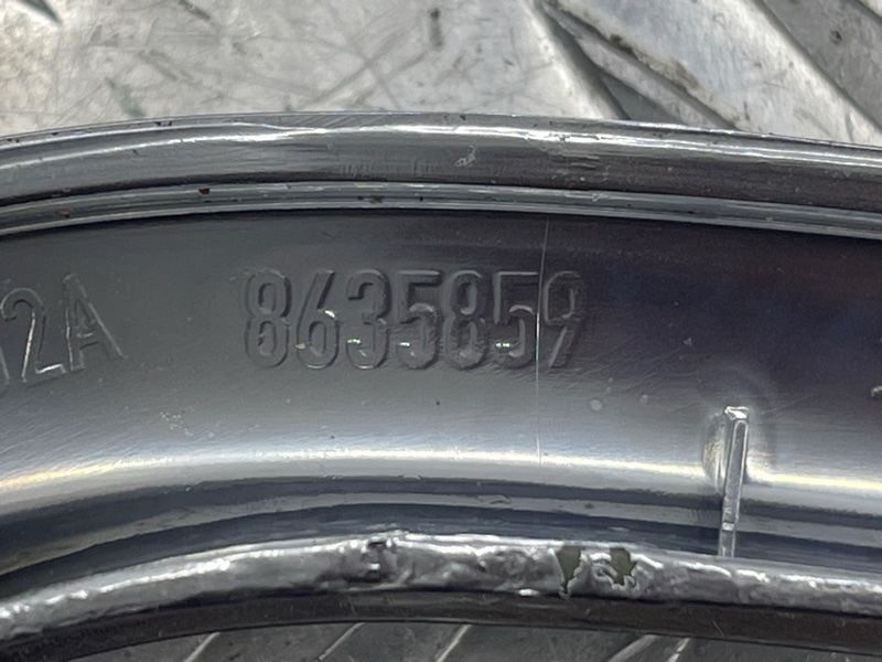 Молдинг дверей хром 8635859 Volvo XC60