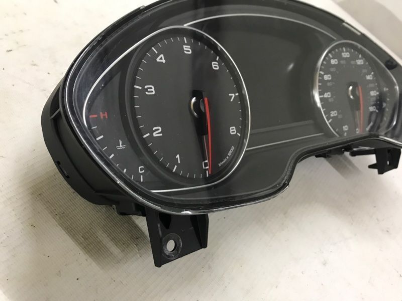 Комбінація приладів 4H0920880C Audi A8