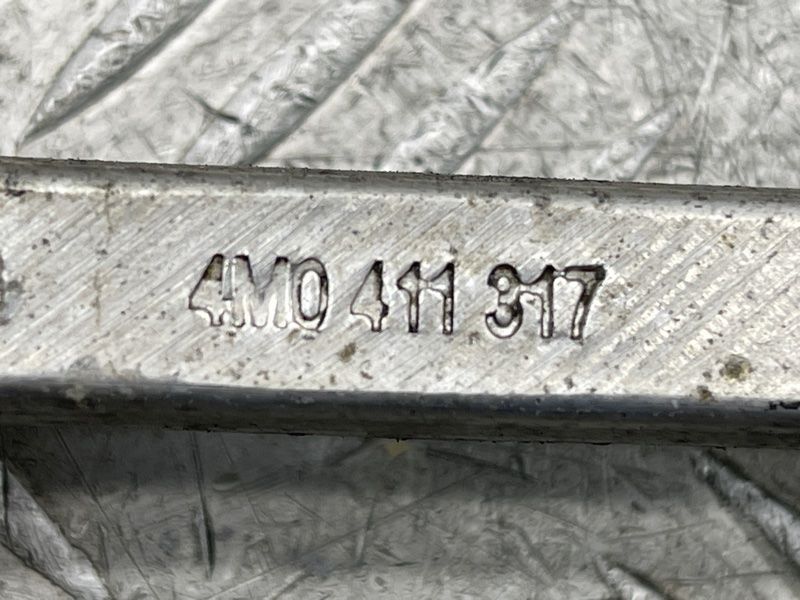 Стійка стабілізатора Audi Q7