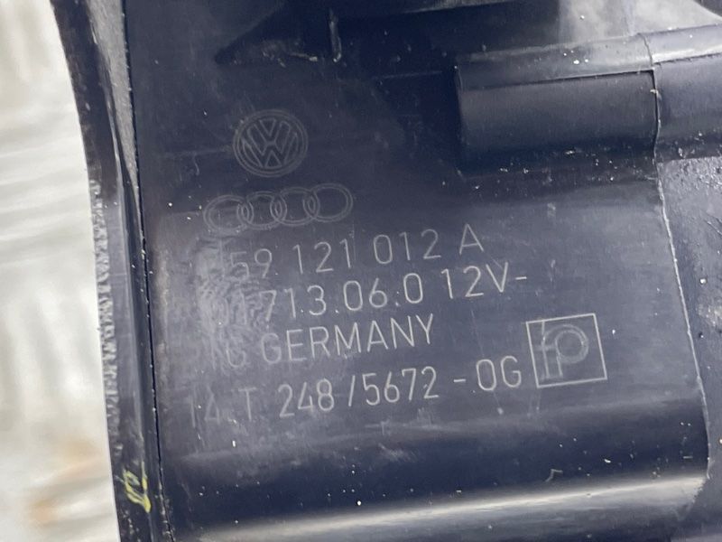 Додатковий насос ОР 059121012A Audi A8