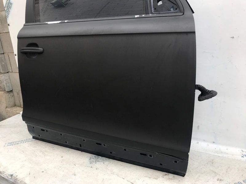Дверь 4L0831052A Audi Q7