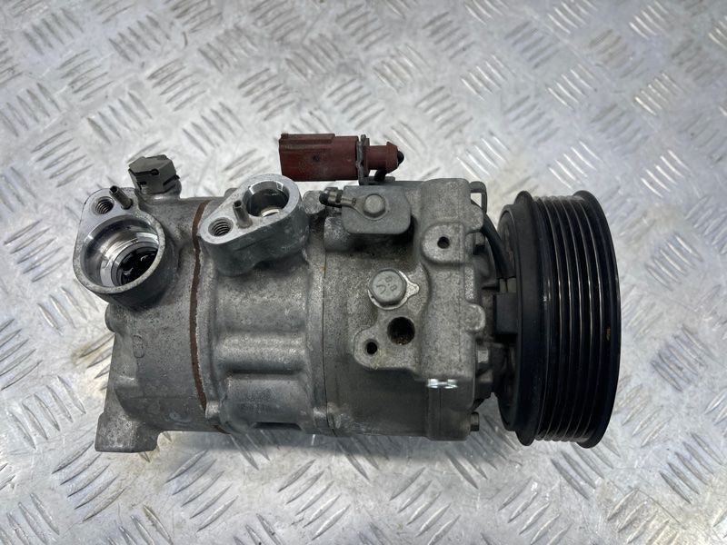 Компресор кондиціонера 3Q0816803 Volkswagen Tiguan