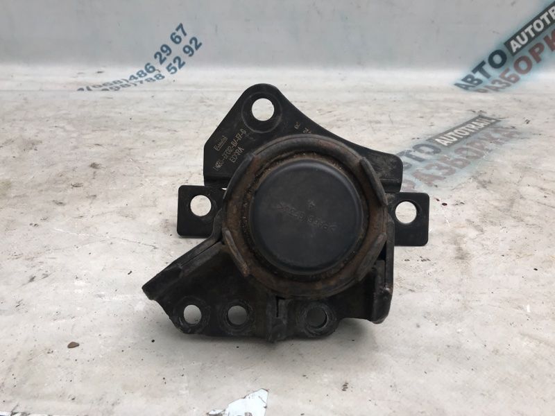 Опора / Подушка двигателя DG936F012GC Ford Fusion