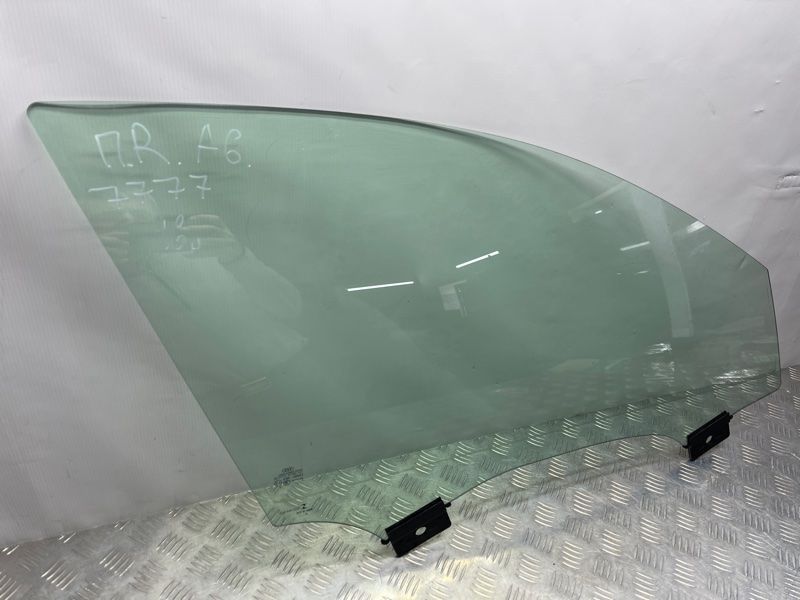 Скло дверей багатошарове 4G0845022C Audi A6