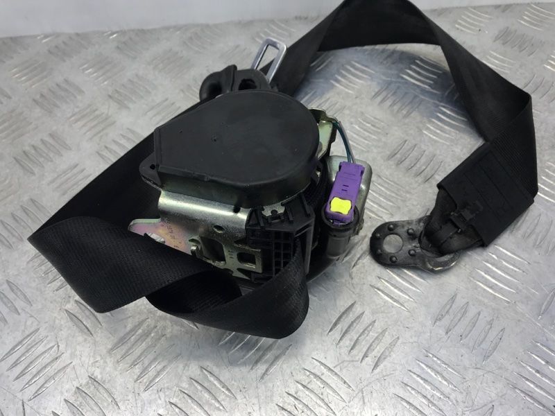 Ремінь безпеки сидіння 2-го ряду 4L0857806HV04 Audi Q7
