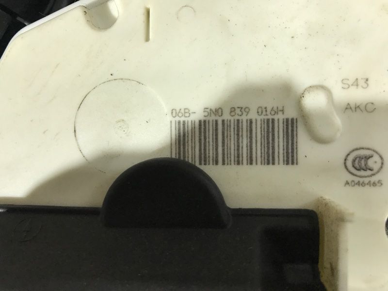 Замок дверей 5N0839016H Volkswagen Tiguan