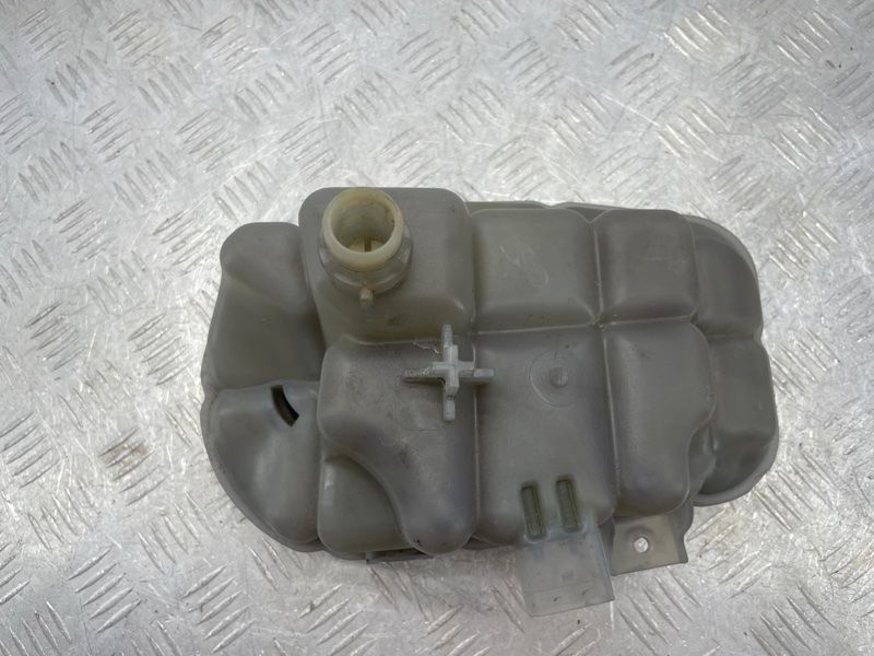 Розширювальний бачок 4G0121403R Audi A6 Audi A6, Audi A7, Audi RS7, Audi S6, Audi S7