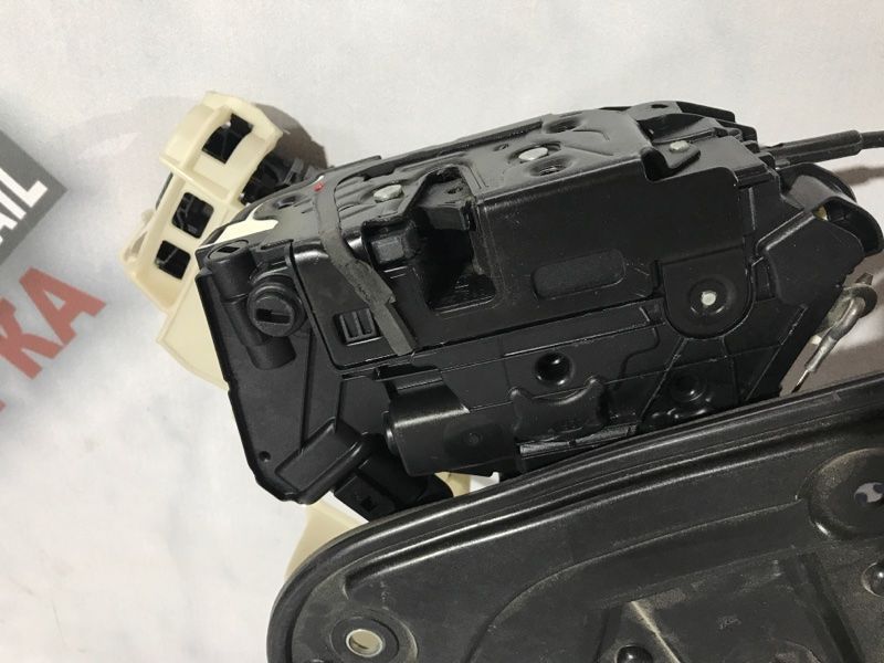 Замок дверей 5N0839016H Volkswagen Tiguan