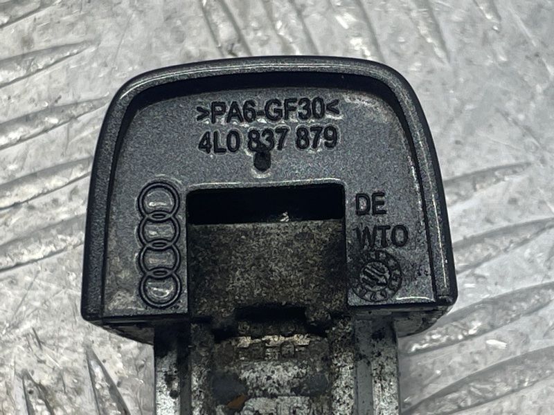 Ковпачок ручки дверей 4L0837879 Audi Q7