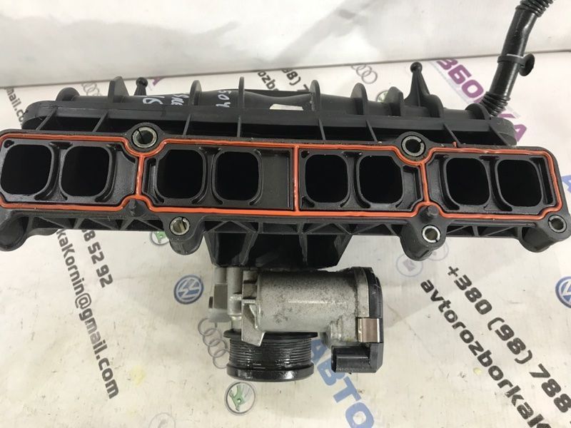 Колектор впускний bm5g9424e Ford Escape
