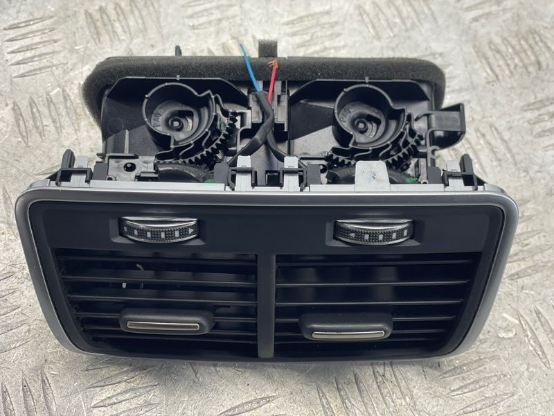 Дефлектор 4G0819203B6PS Audi A6