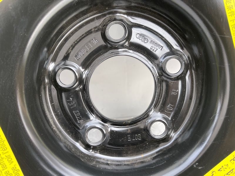 Докатка / запасне колесо 8R0601027 Audi Q5