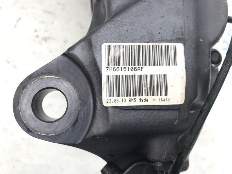 Супорт гальмівний 7P6615106AF Volkswagen Touareg