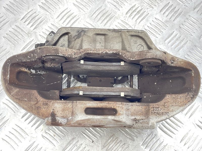 Супорт гальмівний 80A615106AB Audi Q5