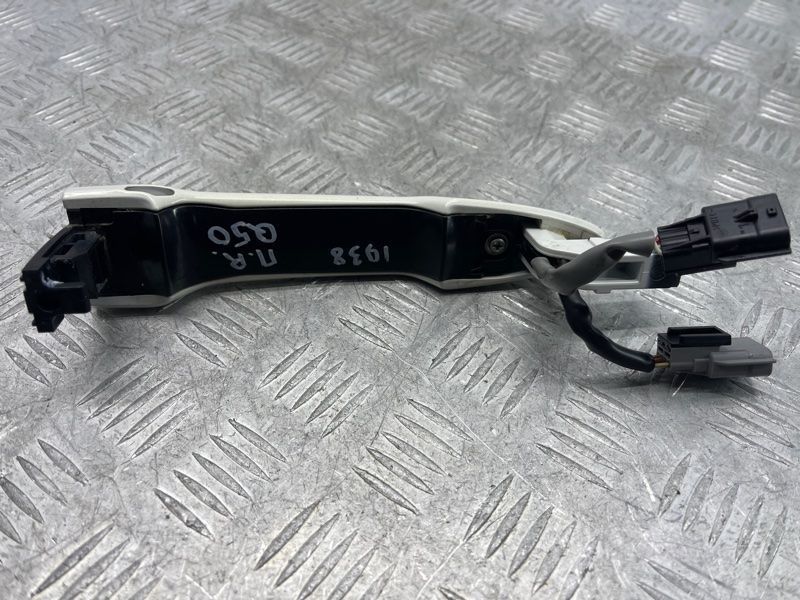Ручка дверей (keyless) зовнішня Infiniti Q50