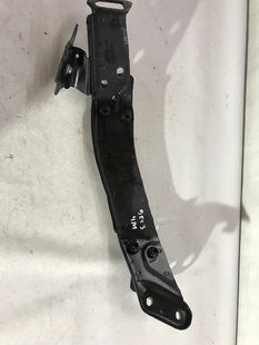 Лонжерон 4M0804570 Audi Q7