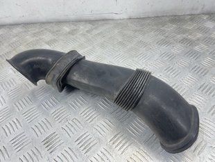 Патрубок воздушный 7L6129752B Audi Q7
