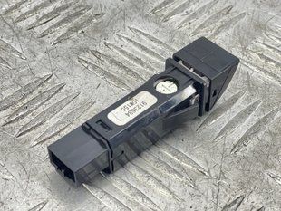 Кнопка аварийки 9123684 Volvo XC60
