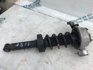 Стойка амортизатора в сборе с пружиной 7P6513029BB Volkswagen Touareg